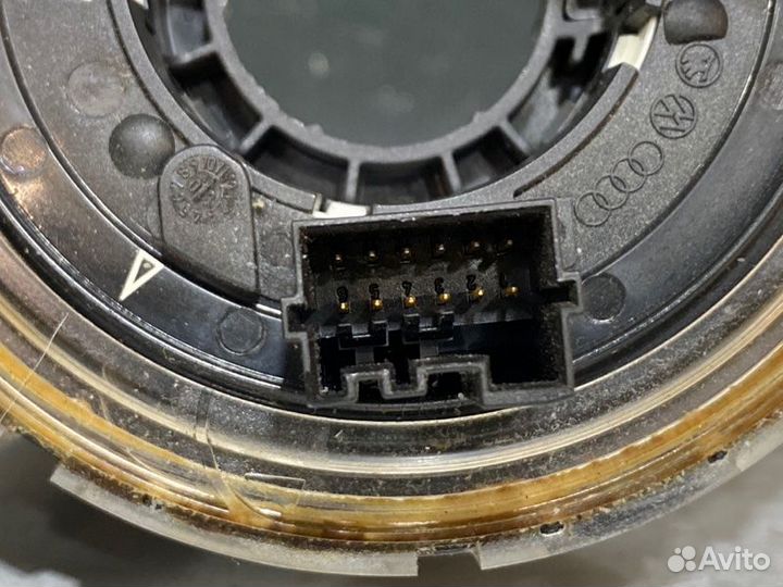 Шлейф-лента Audi A4 B6 ASN 2004