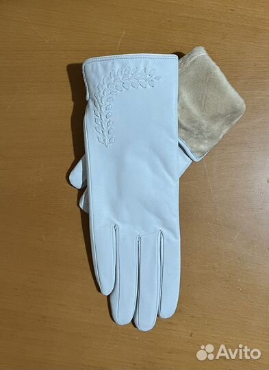 Перчатки женские