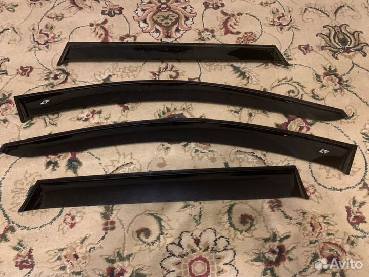 Ветровики на Chevrolet Lacetti универсал б/у
