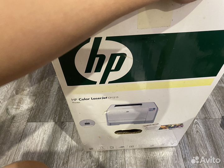 Принтер HP Color LaserJet CP1215