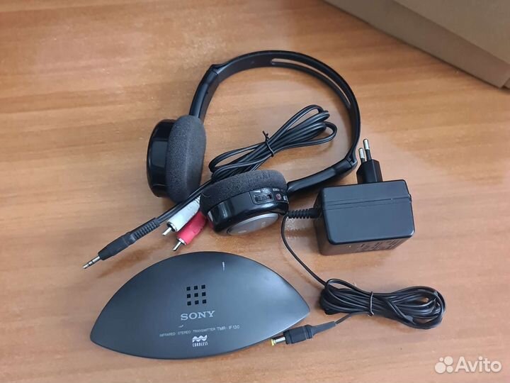 Беспроводные наушники sony