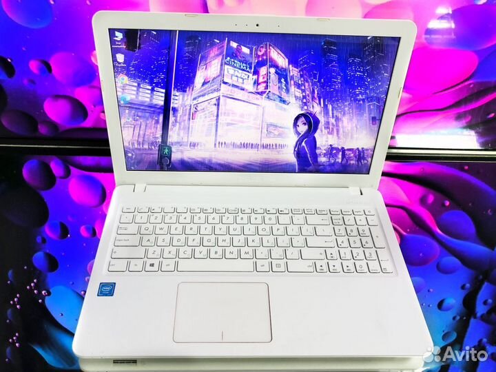 Ноутбук Asus для учёбы