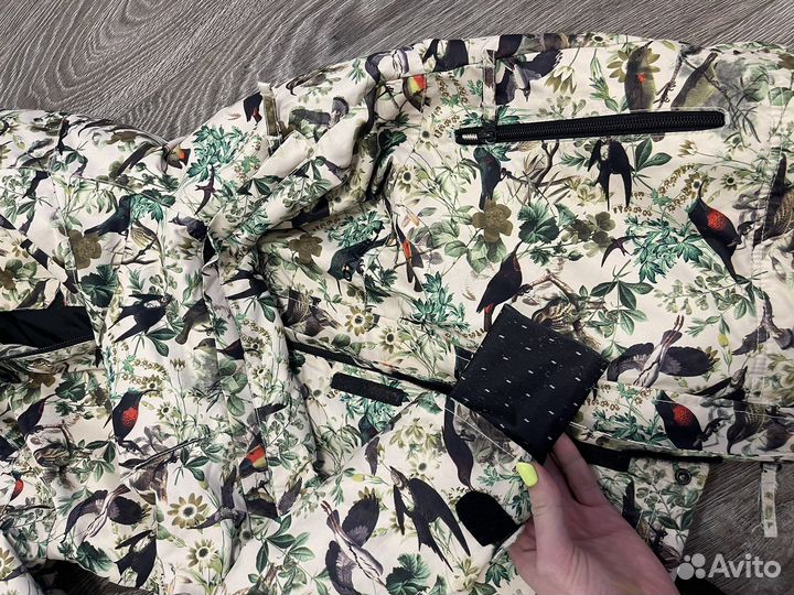 Горнолыжный костюм женский