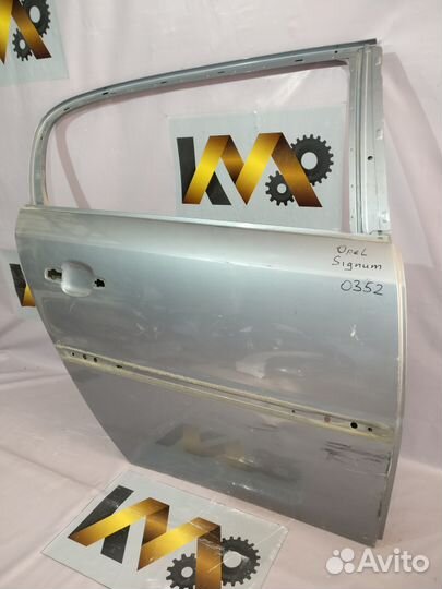 Опель Сигнум 2003-2008 Дверь задняя правая 0352