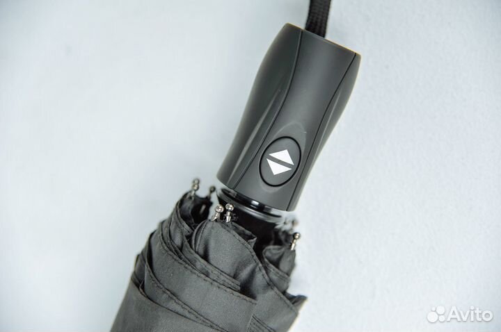 Зонт черный