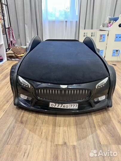 Детская кровать машина с матрасом