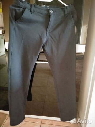 Вещи 146,158.Брюки школьные синие 146