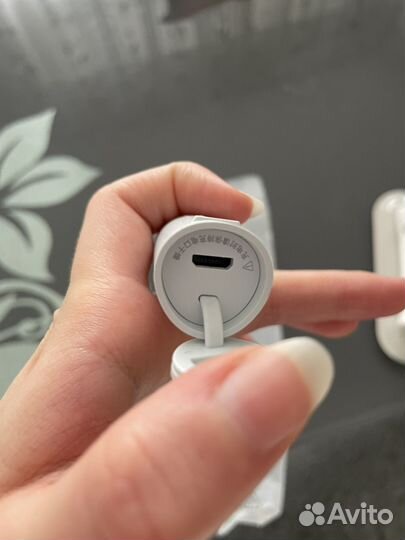 Зубная электрическая щетка