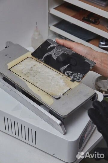 Замена стекла на iPhone