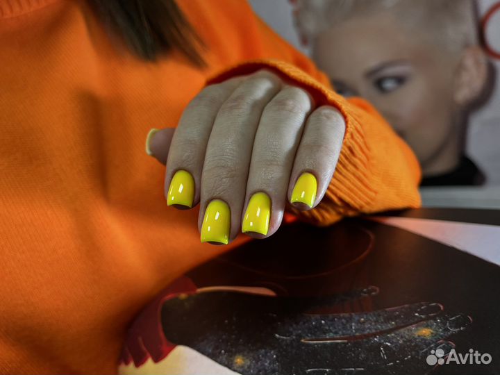 Маникюр с наращиванием