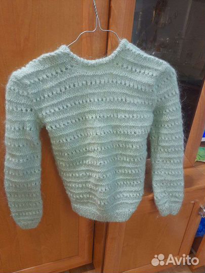 Свитер