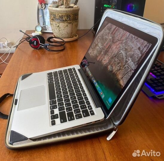 Противоударный кейс cozi для Macbook Pro 13