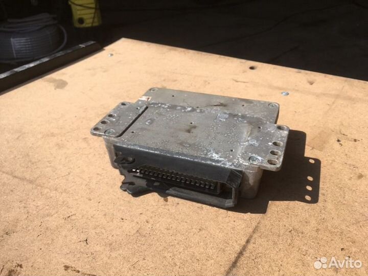 Блок управления двигателем Ford Transit