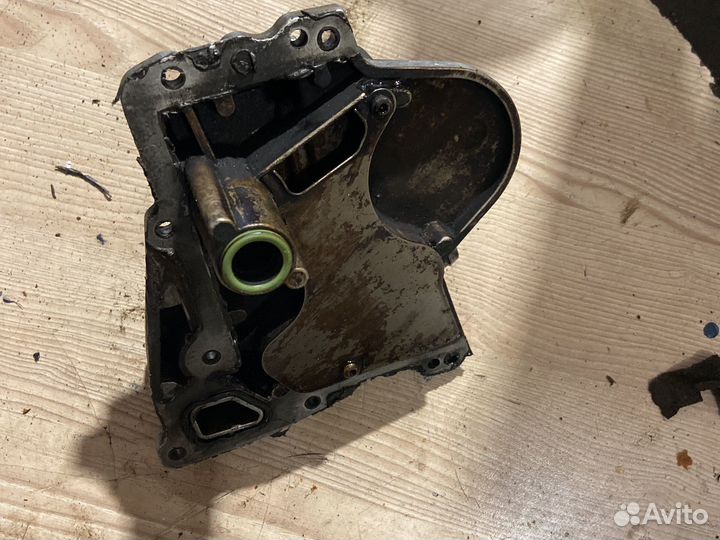 Крышка гбц, клапан егр mercedes м137