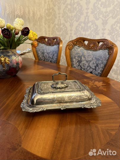Блюдо серебрение Англия винтаж