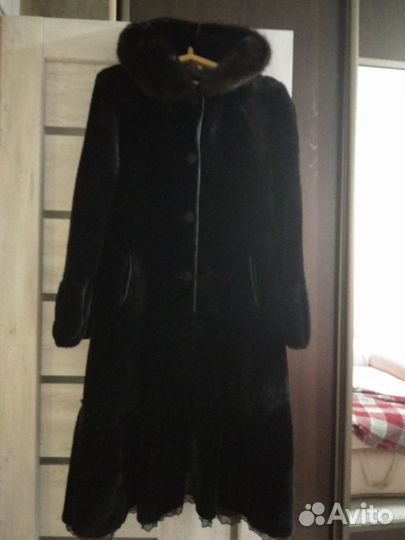 Шуба с капюшоном