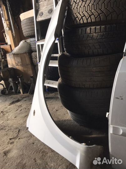 Крыло правое Chevrolet Lacetti седан/универсал