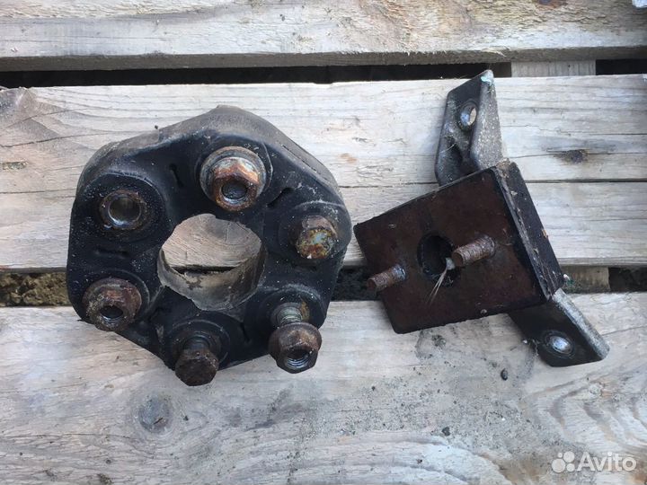 Эластичная муфта bmw e38 5HP18