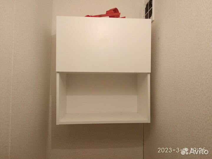 Полка настенная навесная