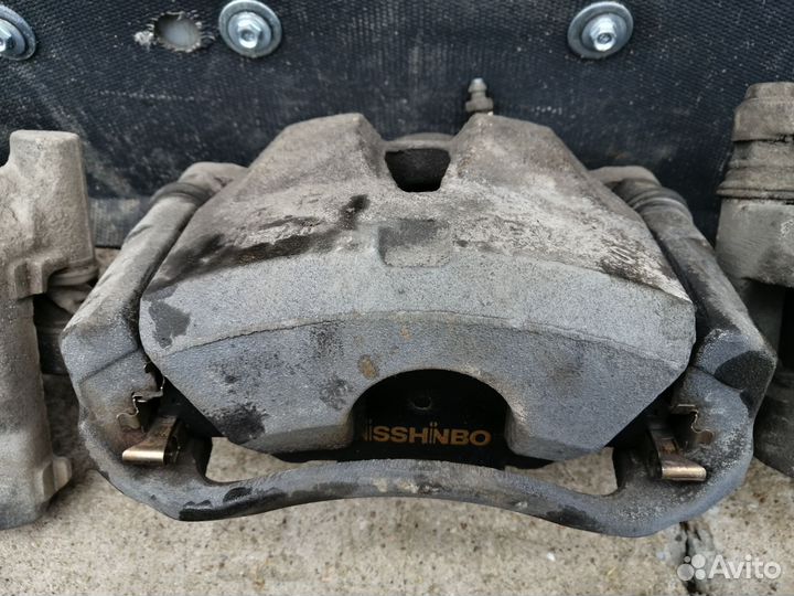 Комплект тормозов is250