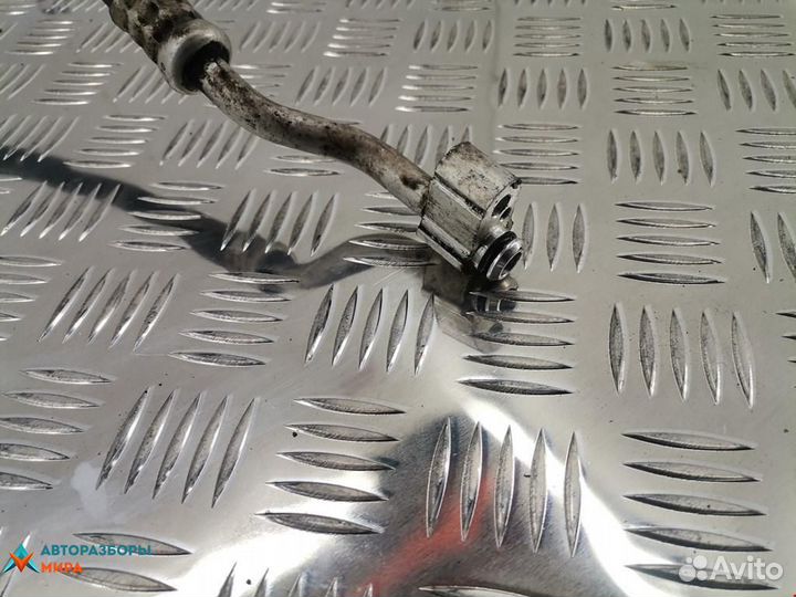 Трубка кондиционера Lexus LX 2 1999 88711-60470