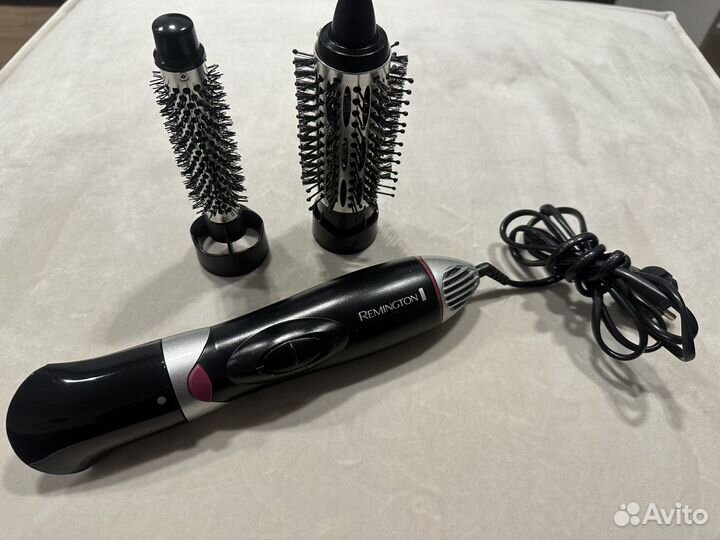 Фен-щетка Remington AS701