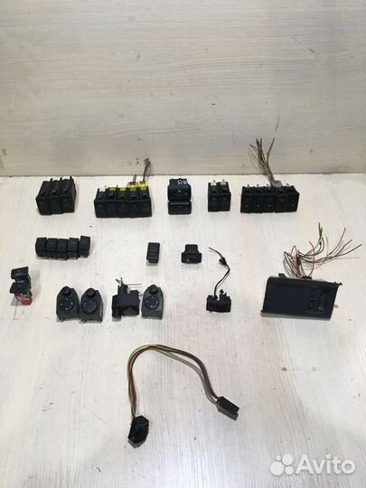 Кнопка Ауди А4 Б5