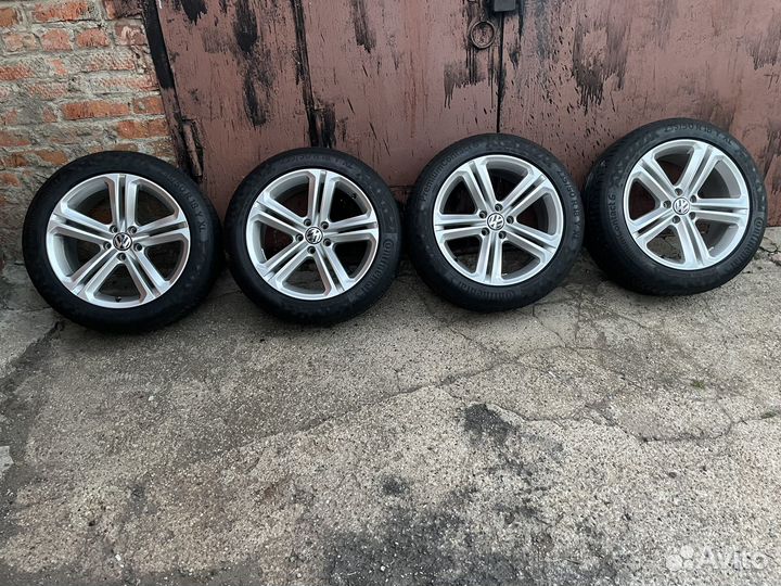 R18 Continental ContiPremiumContact 6 235/50, PCD 5x112 DIA 57.1
