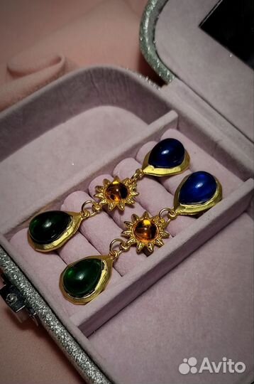 Серьги в стиле Escada