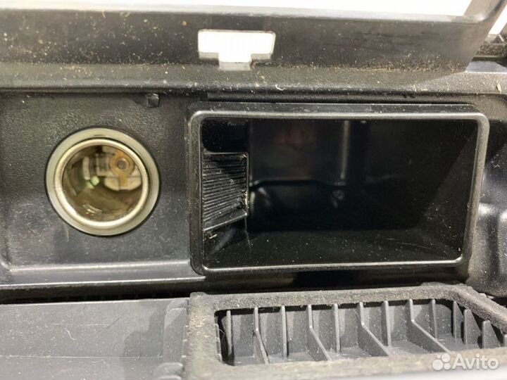 Пепельница Toyota Corolla 150 1ZR 2008