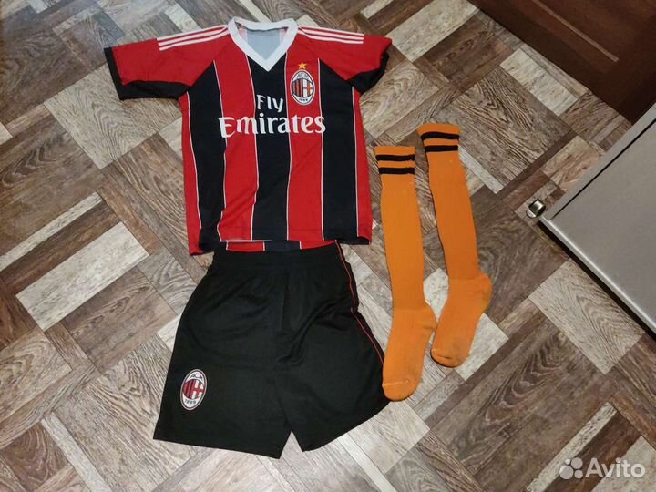 Футбольная форма