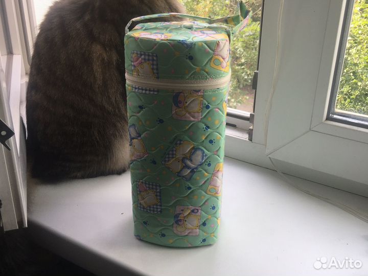 Термоконтейнер для бутылочек