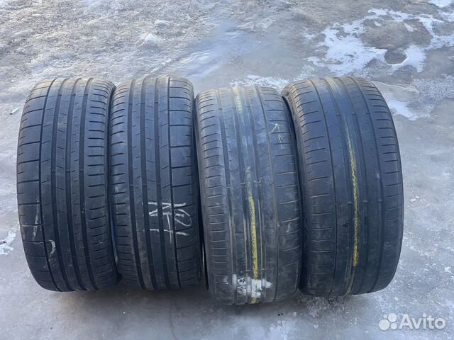 Pirelli P Zero PZ4 235/35 R20 и 275/30 R20