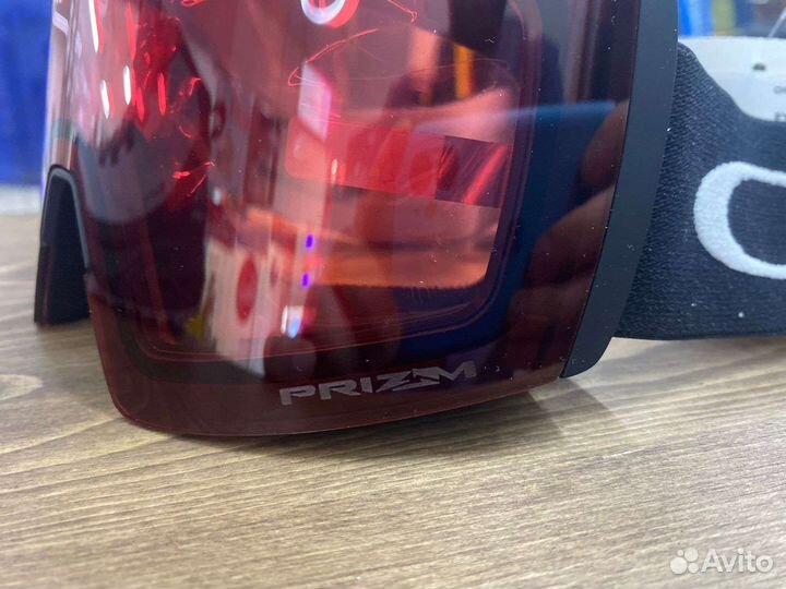 Горнолыжные очки oakley