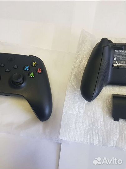 Геймпад xbox one новый