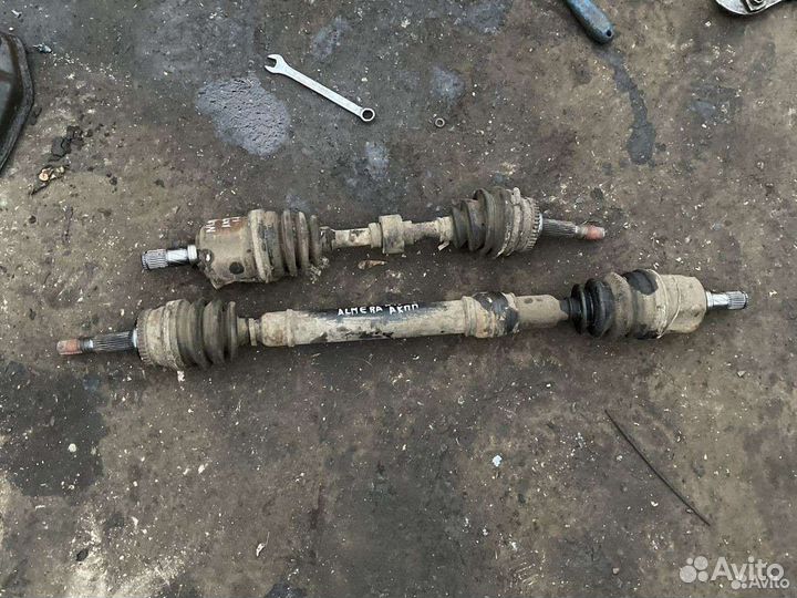 Привод правый Nissan Almera N15