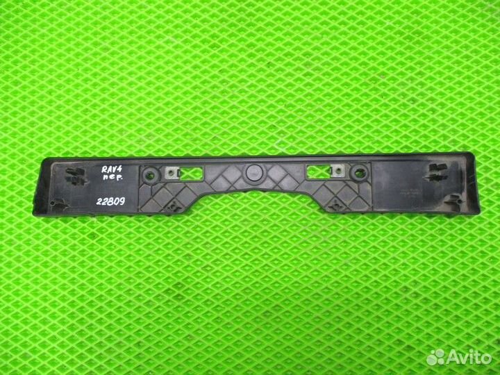 Накладка переднего бампера под номер Toyota RAV 4