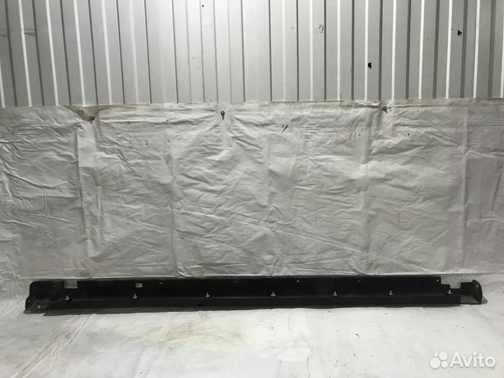 Накладка порога правая Nissan Almera G15 2012–2019