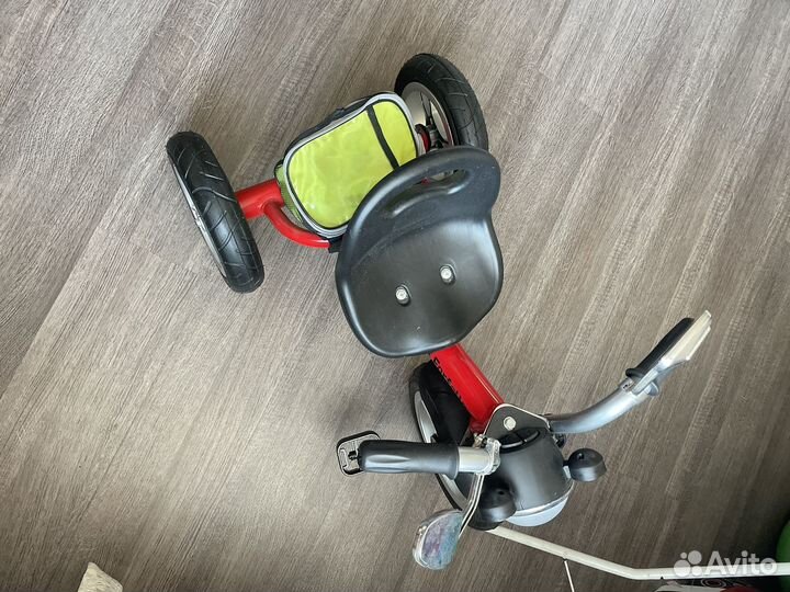 Детский трехколесный велосипед