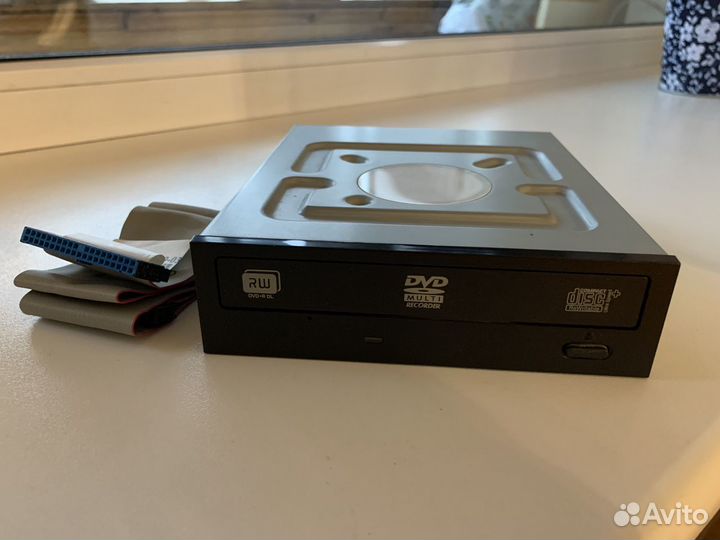 Дисковод Philips DVD/CD RW модель DH-16A1P19C