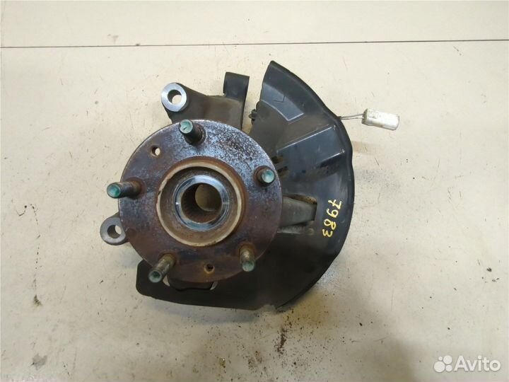 Ступица (кулак, цапфа) Mazda CX-7, 2010