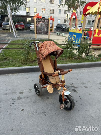 Велосипед коляска трехколесный с ручкой