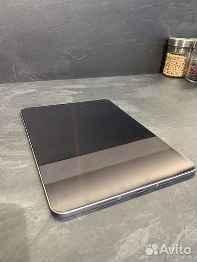 iPad Pro 11 wi-fi + Cellular 256 GB