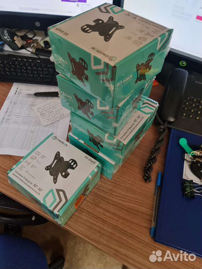 Кронштейн для телевизора на стену