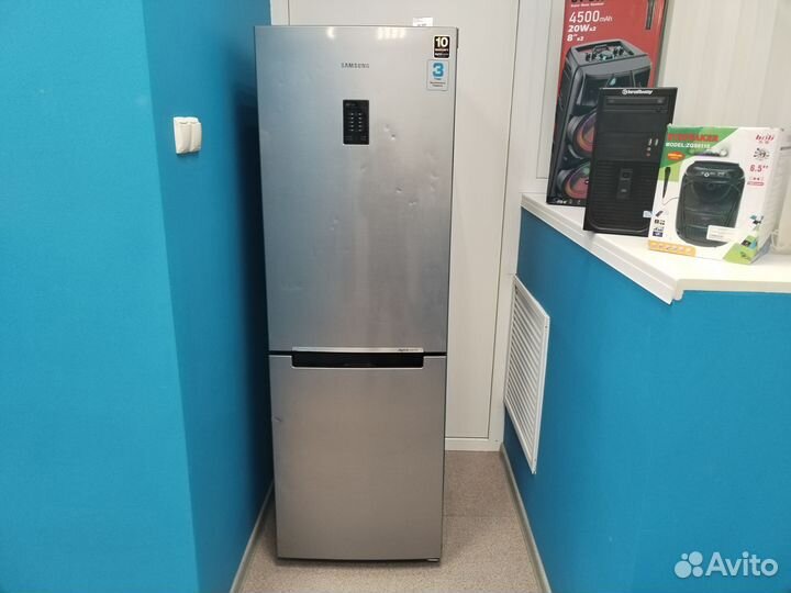 Холодильник samsung