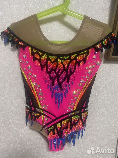 Купальник для художественной гимнастики