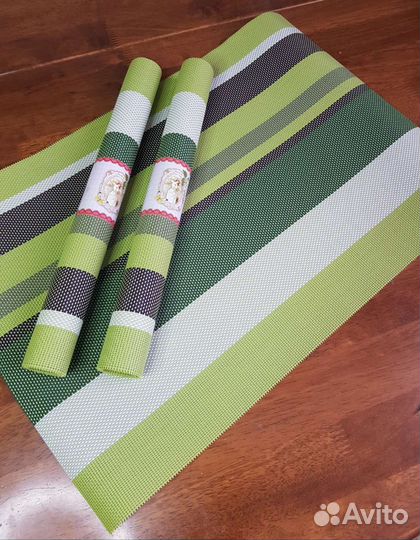 Салфетки сервировочные 3 шт. Новые