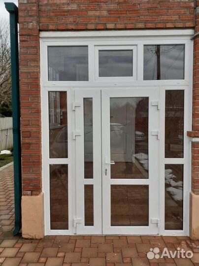 Установка дверей из пвх. Металлопластиковые двери