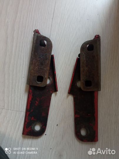 Петли капота kalina 1