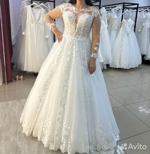 Свадебное платье